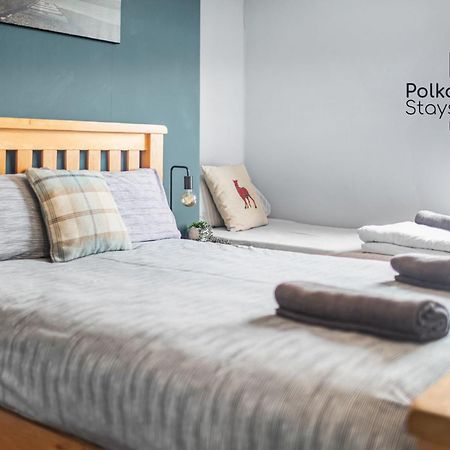 Polkadot Winter Gardens - Large Modern Apartments In Blackpool By Polkastays Exterior foto