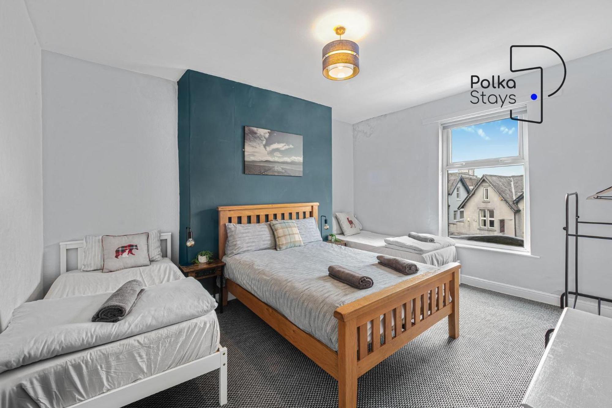 Polkadot Winter Gardens - Large Modern Apartments In Blackpool By Polkastays Exterior foto