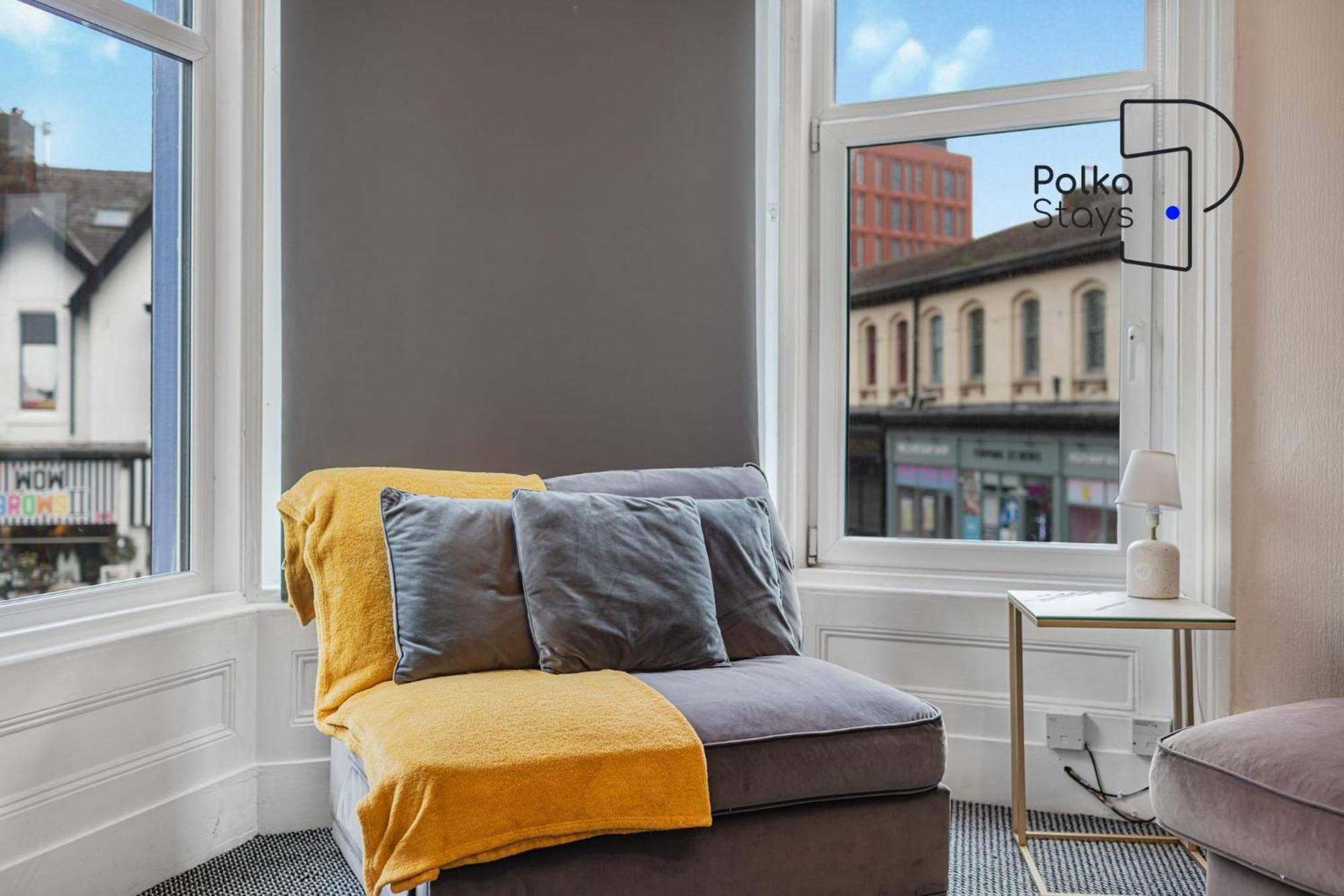 Polkadot Winter Gardens - Large Modern Apartments In Blackpool By Polkastays Exterior foto